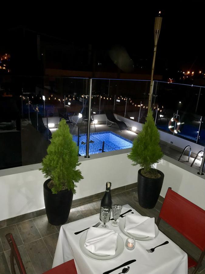 Hotel Grand H&R Villeta Extérieur photo